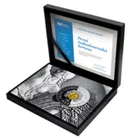 Prvá československá koruna - exkluzívna strieborná razba s vysokým reliéfom, 3 oz